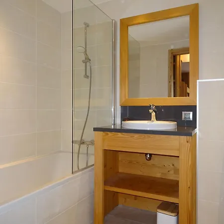Caseblanche - Aigle Mae-0704 *